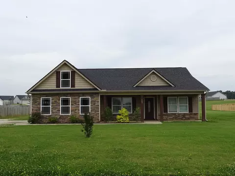 582 Berry Rd, Boiling Springs, SC 29316