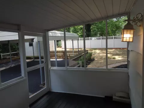 68 E Main St, Inman, SC 29349 photo 9