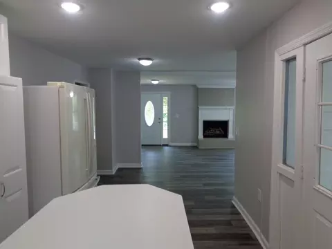 68 E Main St, Inman, SC 29349 photo 10