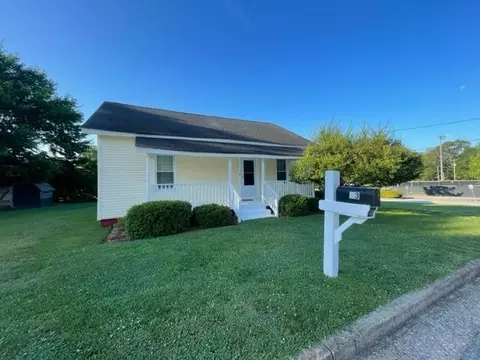 13 23rd St, Greer, SC 29651