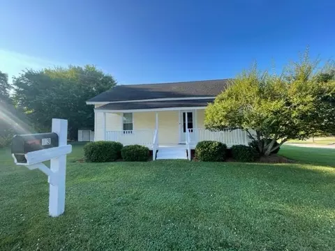 13 23rd St, Greer, SC 29651 photo 2