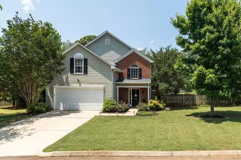 100 Laport Dr, Mauldin, SC 29662