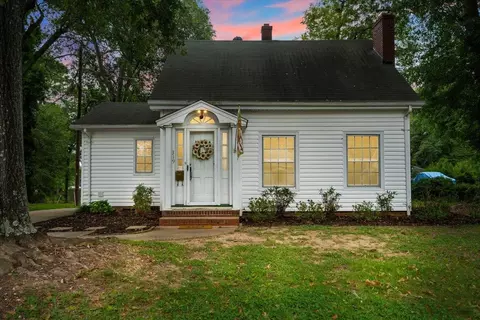 319 Vernon St, Gaffney, SC 29340