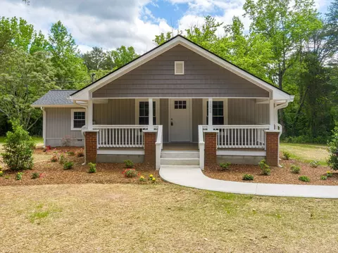 151 Oak Grove Rd, Landrum, SC 29356