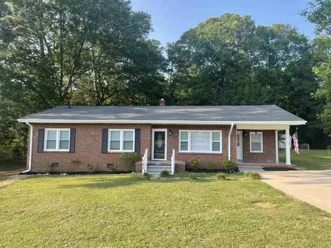 101 Brandon St, Union, SC 29379