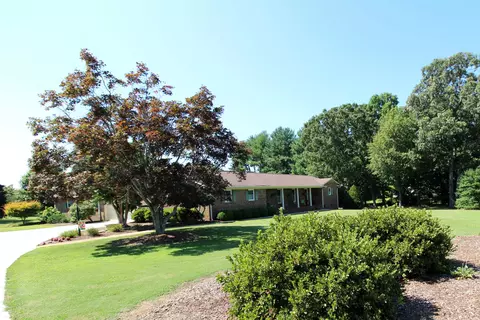 306 Inman Rd, Inman, SC 29349