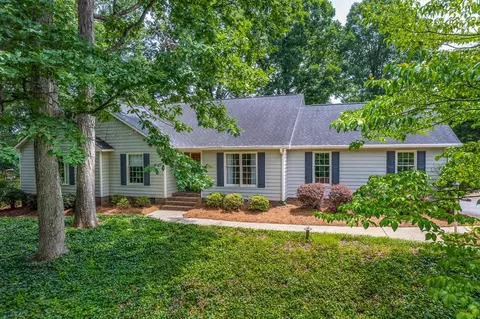 116 Kirkwood Dr, Moore, SC 29369