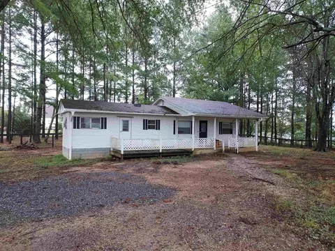 836 Moore Rd, Tryon, NC 28782