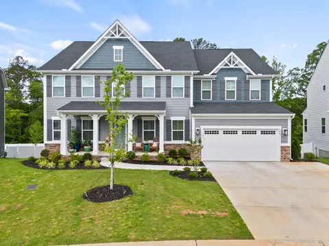246 Chinook Dr, Greenville, SC 29607