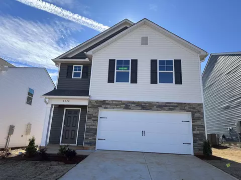 5028 Sunny Creek Dr, Boiling Springs, SC 29316