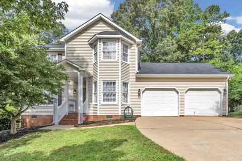 302 Oleander Ln, Spartanburg, SC 29303