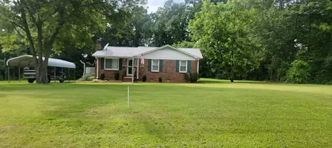 819 Deepwater Rd, Union, SC 29379