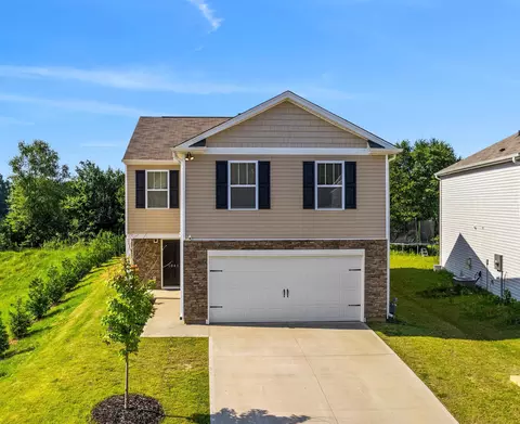 1041 Bridlebrook Trl, Greer, SC 29651