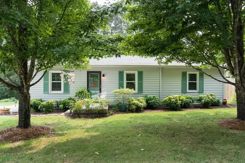 201 Old Petrie Rd, Spartanburg, SC 29302