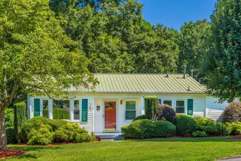 209 New St, Gaffney, SC 29340