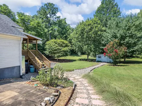 46 Chestnut St, Startex, SC 29377 photo 23