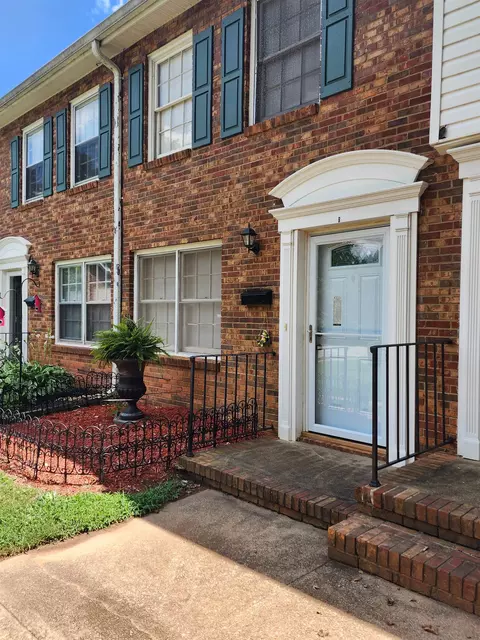 1462 Dover Rd # b, Spartanburg, SC 29301