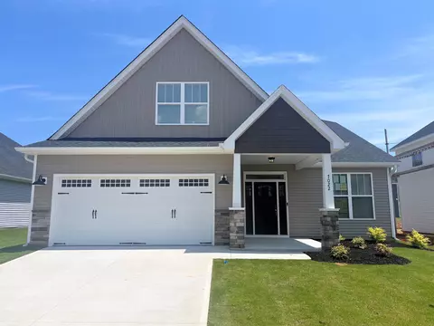 7022 Langdale Ct, Greer, SC 29651