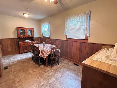 509 E Montgomery St, Gaffney, SC 29340 photo 6