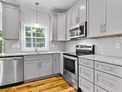 421 Ashley Oaks Dr, Moore, SC 29369 photo 6