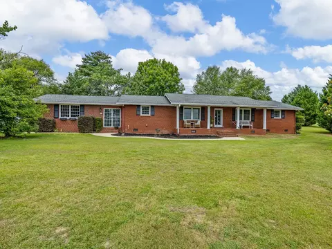 845 Alverson Rd, Campobello, SC 29322
