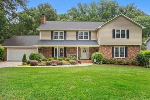 207 Briar Creek Rd, Greer, SC 29650