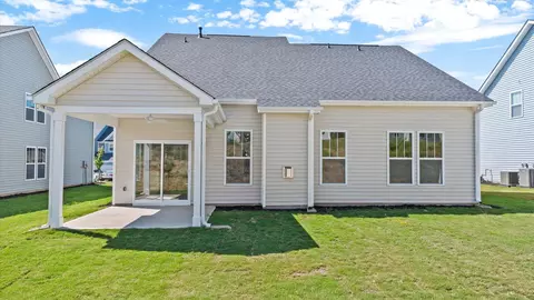 656 Sunwater Dr, Duncan, SC 29334 photo 5