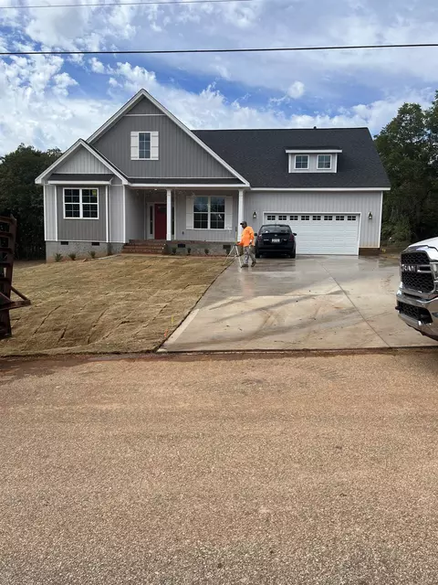 4 Lyman Lake Rd, Lyman, SC 29365