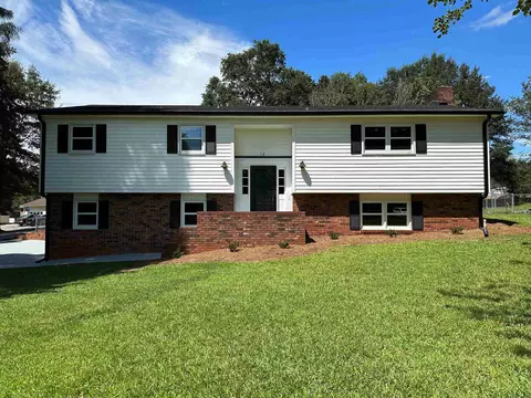 12 Birch St, Inman, SC 29349