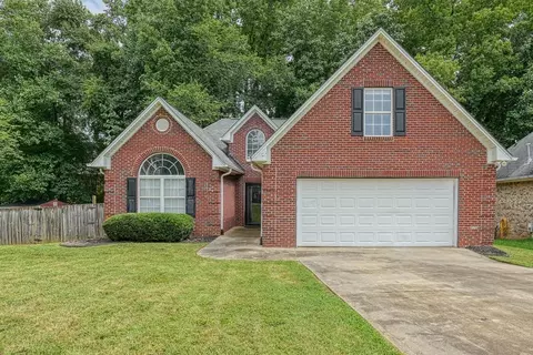 823 Willet Ct, Boiling Springs, SC 29316