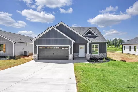 112 Lowe Rd, Chesnee, SC 29323