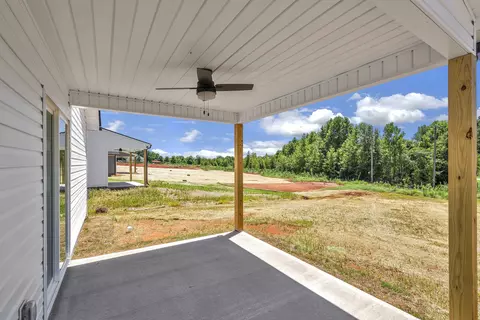 106 Lowe Rd, Chesnee, SC 29323 photo 17
