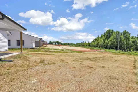 106 Lowe Rd, Chesnee, SC 29323 photo 18