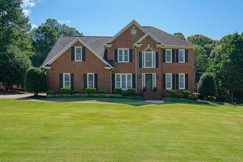 167 W Woodglen Rd, Spartanburg, SC 29301