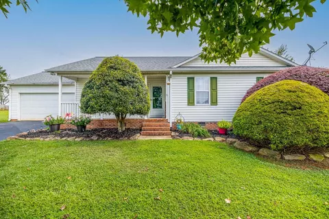 157 Beaver Creek Dr, Chesnee, SC 29323