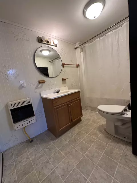 202 Spring St, Union, SC 29379 photo 9