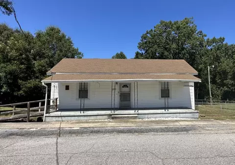 202 Spring St, Union, SC 29379