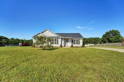 315 Castledale Dr, Roebuck, SC 29376