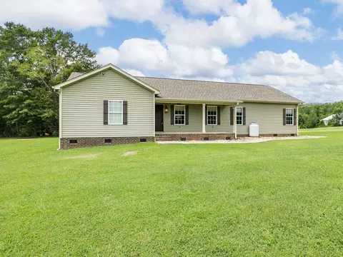 121 Northway Dr, Landrum, SC 29356