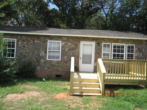 113 Peachwood St, Moore, SC 29369