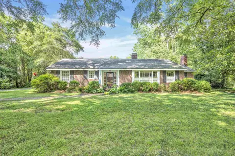 200 Westminster Dr, Spartanburg, SC 29302