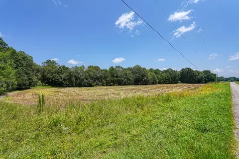 1462 Oak Ridge Rd, Gaffney, SC 29341
