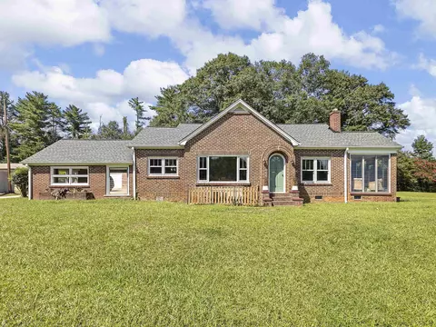130 Old Spartanburg Hwy, Pacolet, SC 29372