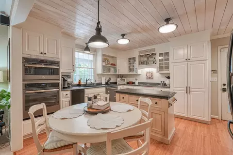 150 E Wallace Rd, Campobello, SC 29322 photo 10