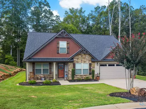 429 Saddlers Run, Chesnee, SC 29323