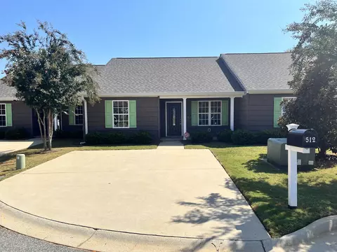 512 E Sago Ct, Boiling Springs, SC 29316