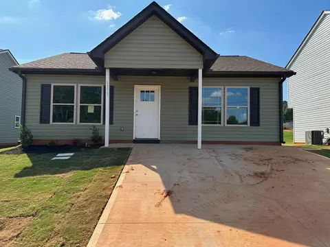 1351 Martin Rd, Spartanburg, SC 29301