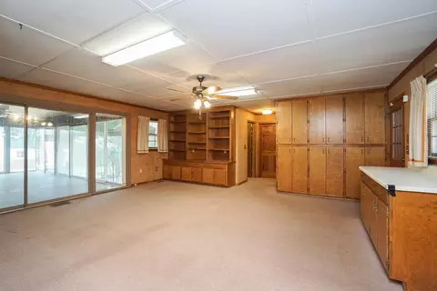 92 E Main St, Inman, SC 29349 photo 14