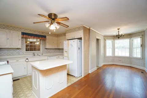 92 E Main St, Inman, SC 29349 photo 12