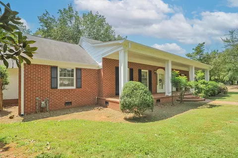 92 E Main St, Inman, SC 29349 photo 3